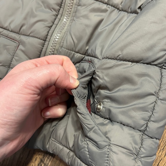 2T Plaid Winter Vest - Picture 2 of 6